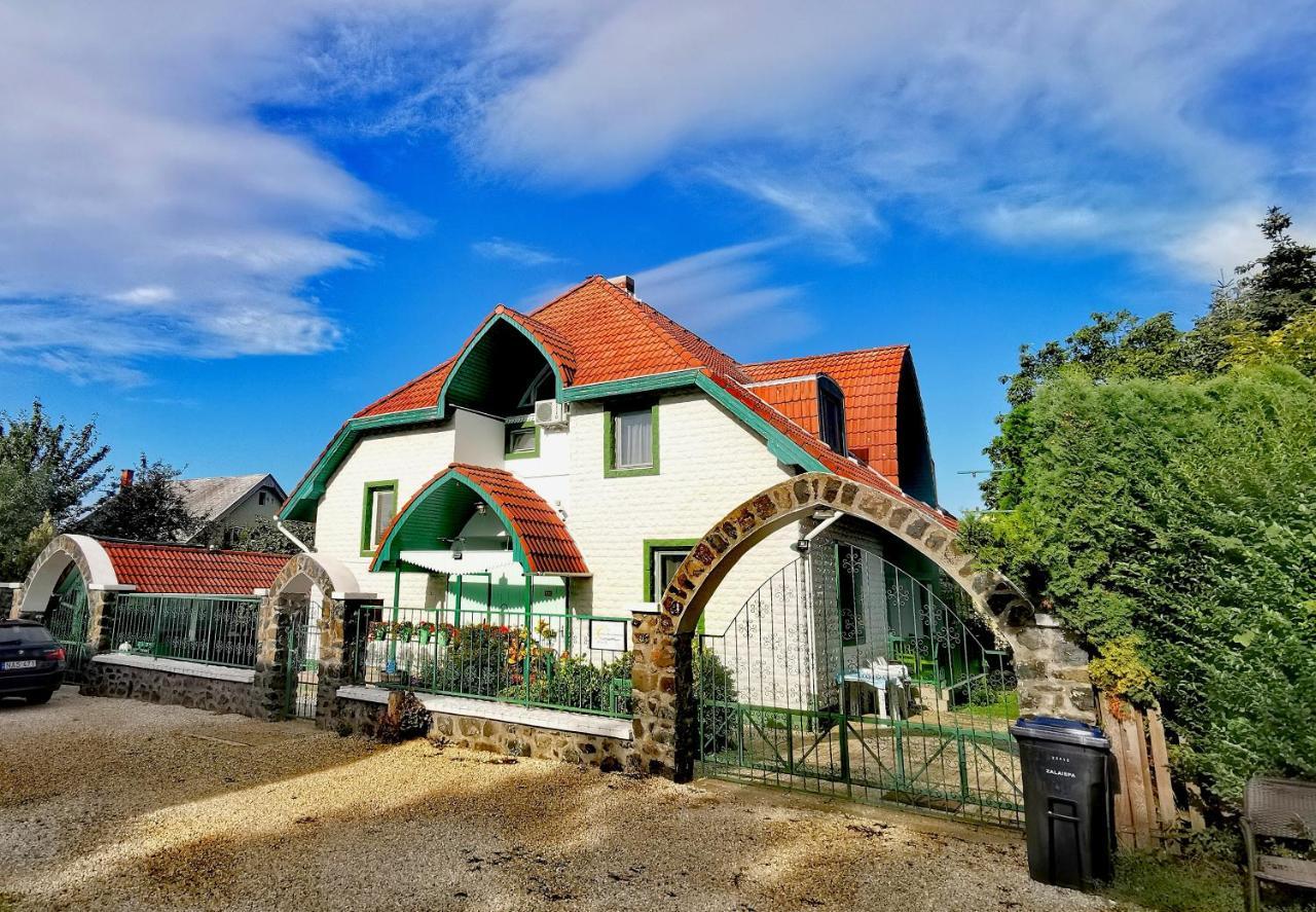 Dolce Villa Balaton Vonyarcvashegy Exteriér fotografie